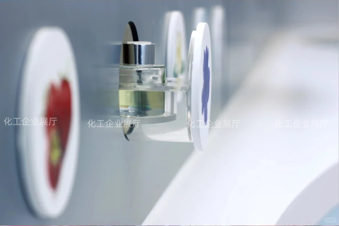 1757899614709203.png 化工企業(yè)展廳 (11).png