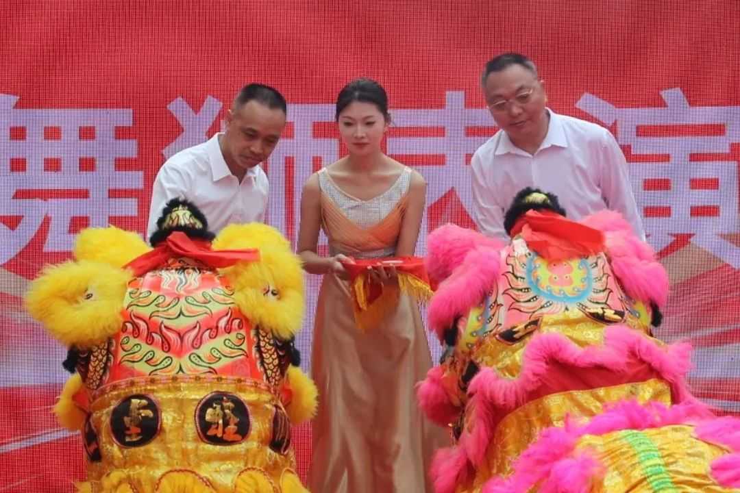 《神馬文化助力茵冠，開啟生物科技展示新征程》｜展廳設(shè)計(jì)公司